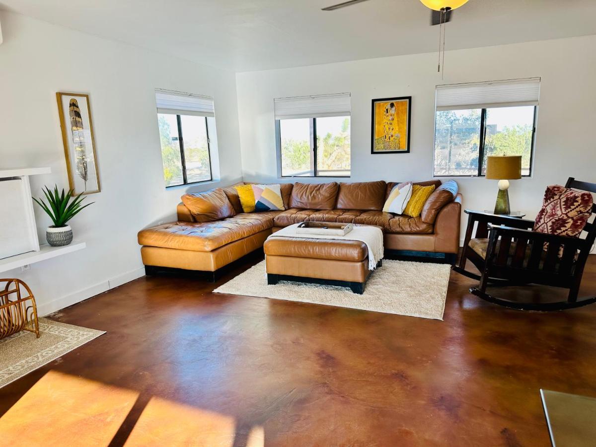 Ravens Nest Ranch, Fire Pit , Views, Near Jt Park! Βίλα Joshua Tree Εξωτερικό φωτογραφία