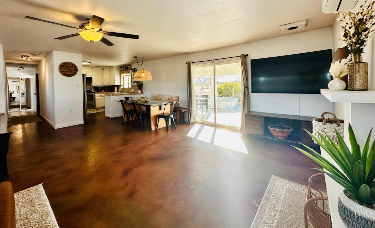Ravens Nest Ranch, Fire Pit , Views, Near Jt Park! Βίλα Joshua Tree Εξωτερικό φωτογραφία