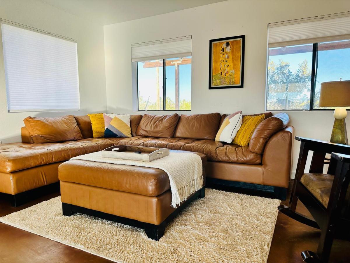 Ravens Nest Ranch, Fire Pit , Views, Near Jt Park! Βίλα Joshua Tree Εξωτερικό φωτογραφία