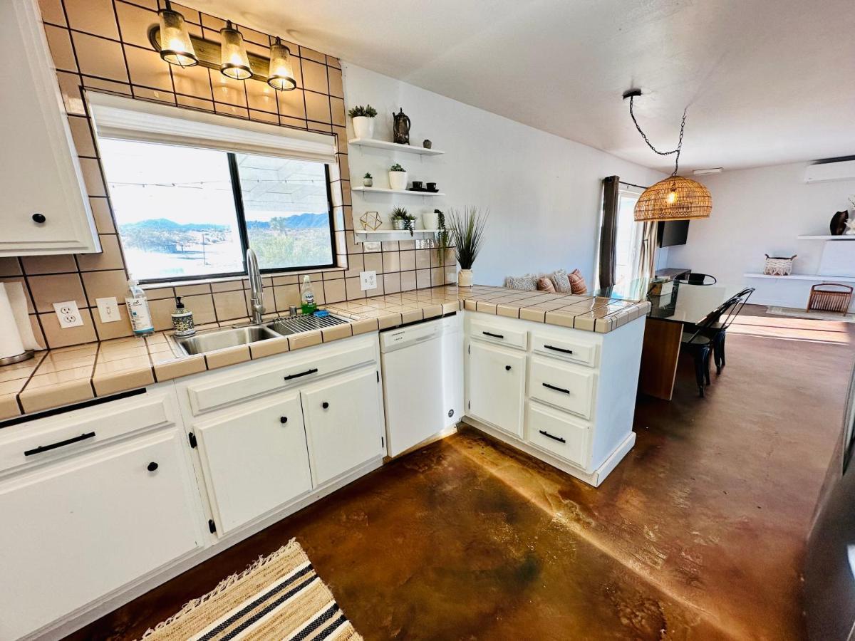 Ravens Nest Ranch, Fire Pit , Views, Near Jt Park! Βίλα Joshua Tree Εξωτερικό φωτογραφία